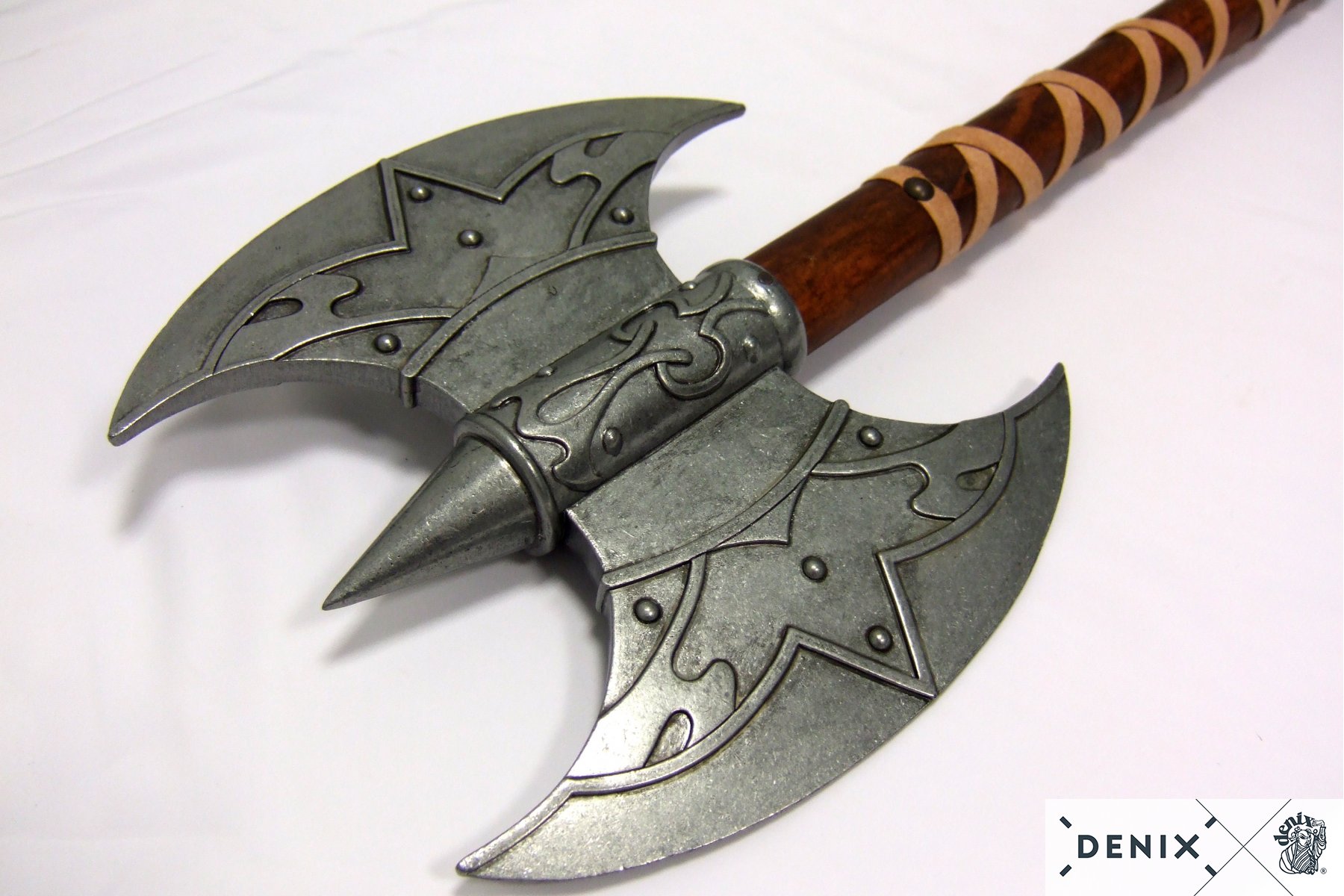 Valkyrie´s battle-axe - Battle-axes & halberds - Medieval Europe VI-XV