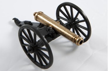Revolutionary Colonial Miniature Napoleonic Civil War Cannon Denix Replica 