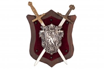 Panoplia con escudo de armas y 2 espadas
