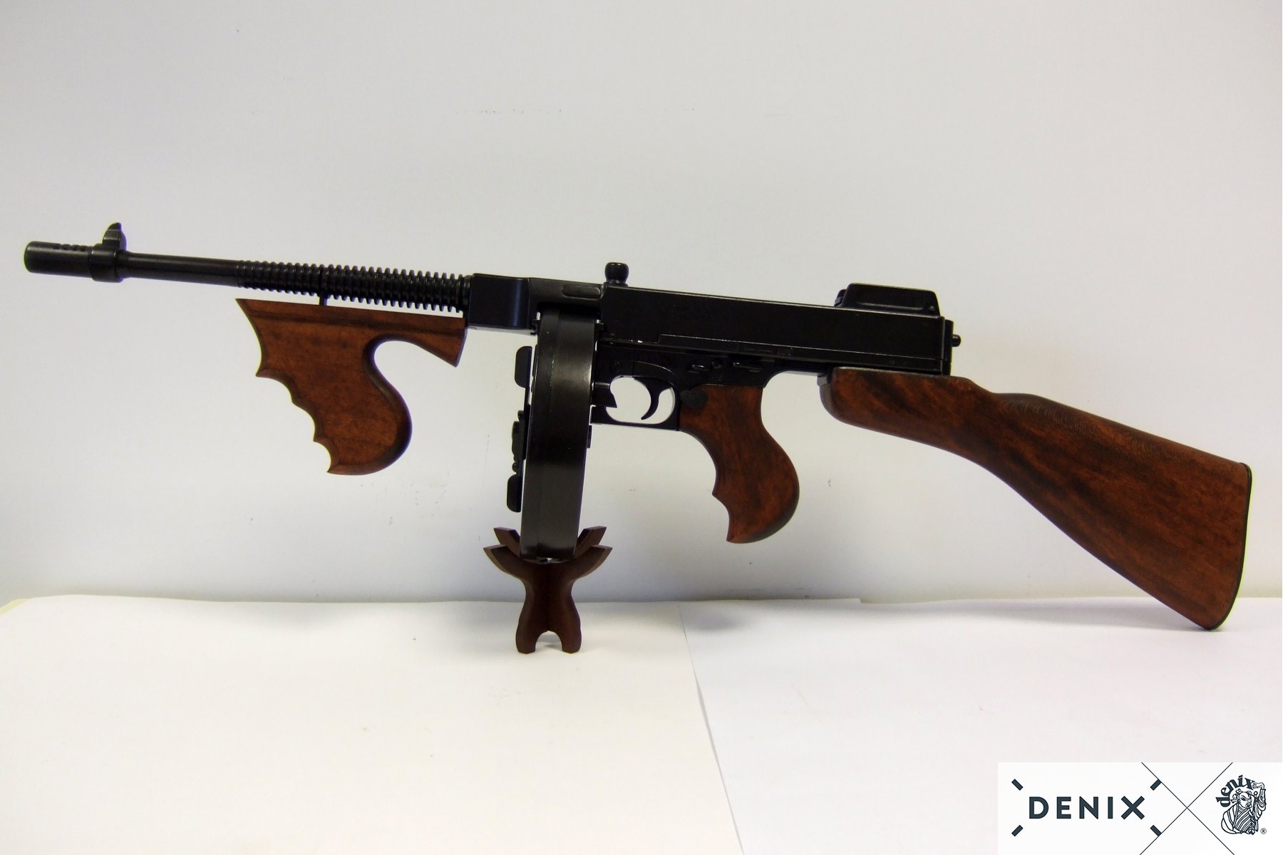 Supporto in legno (800) - Stand e espositori in legno - Guerra civile ...
